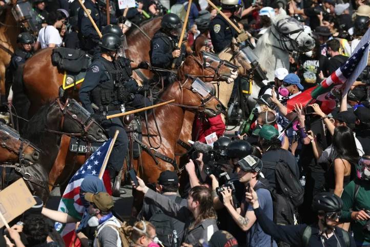 奥巴马发声,白宫怼:美国人要真在意你的想法,就选哈里斯了