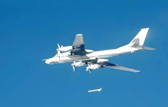 空袭只是开始？乌克兰突然意识到：泽连斯基的秘密藏不住了