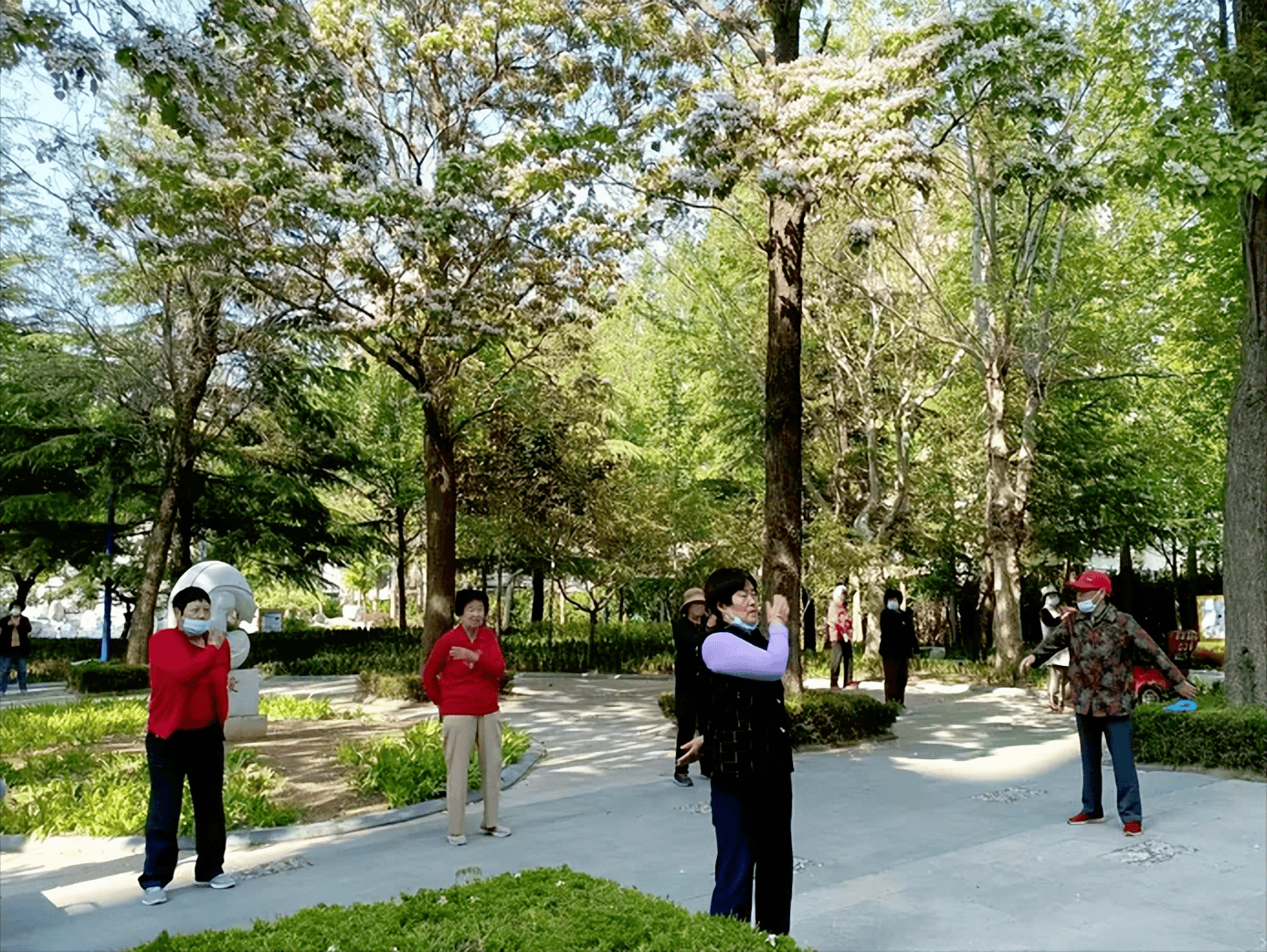 「黄钟 人月圆」韵在晚春（外四首）