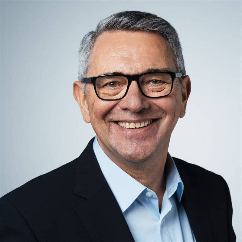 Andreas Graf Ultima X Ai CoinLuxia IEEC