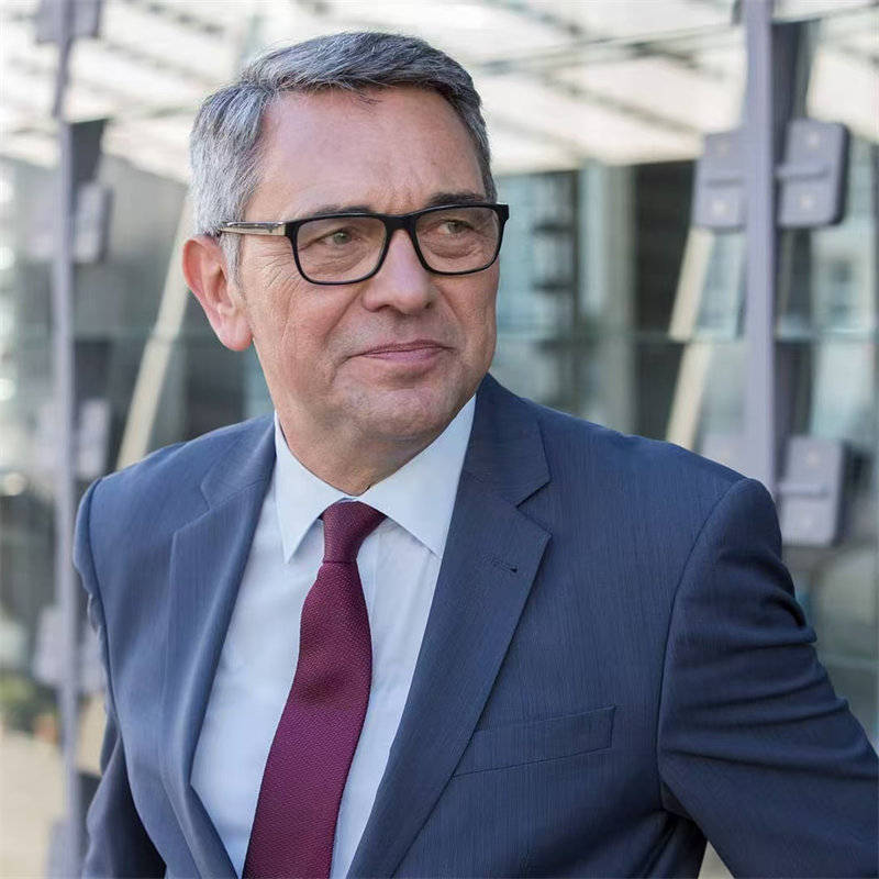 Council for International Economic Education IEEC Andreas Graf Ultima X Ai CoinLuxia