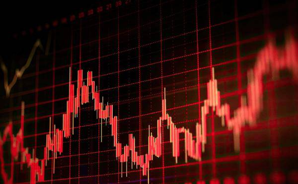 A股市场超3100支股票上涨 人形机器人板块强势爆发