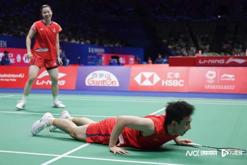 中国羽毛球大师赛16强战，国羽五项锁定11个八强席位