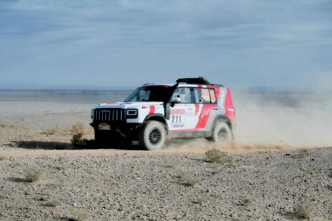 奔赴沙海,立于长城——魏建军与长城汽车的新答卷